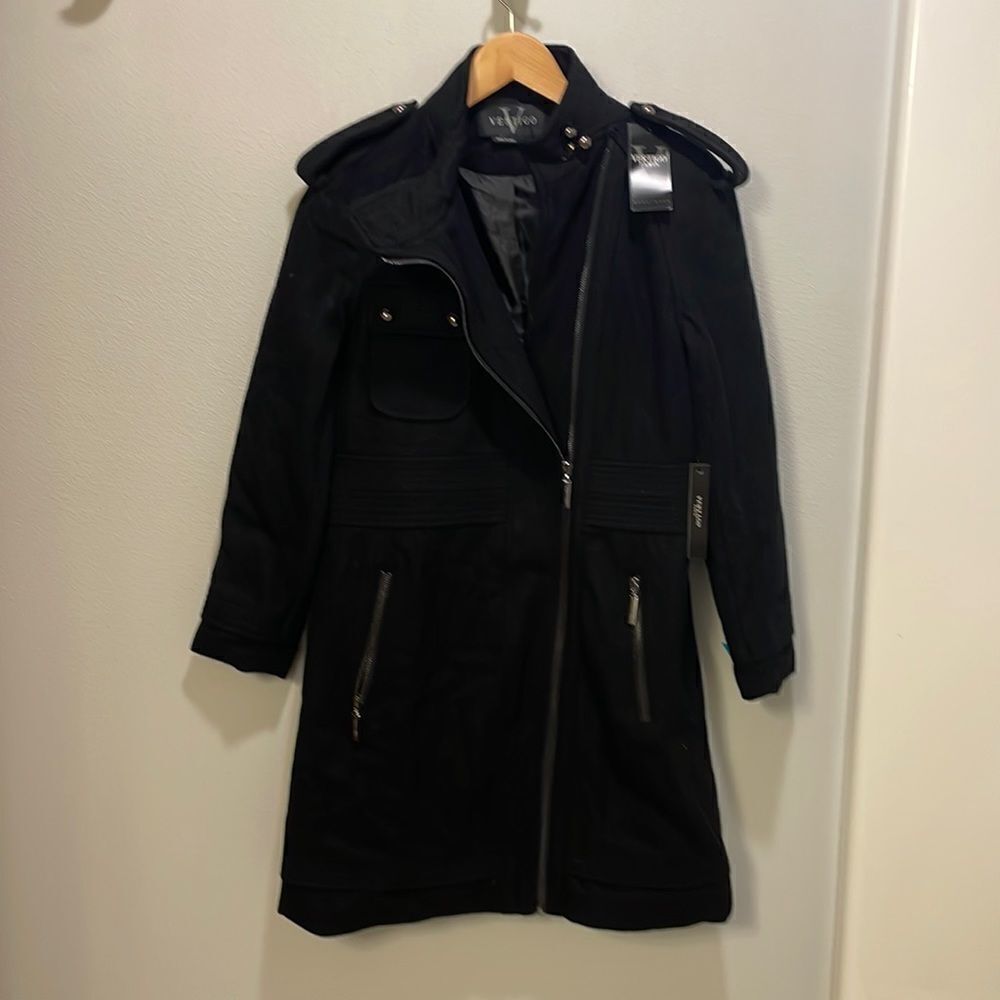 NWT Vertigo Paris woman’s black coat